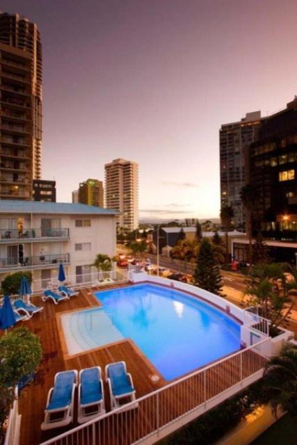 Raffles Royale Apartment Gold Coast Exterior photo